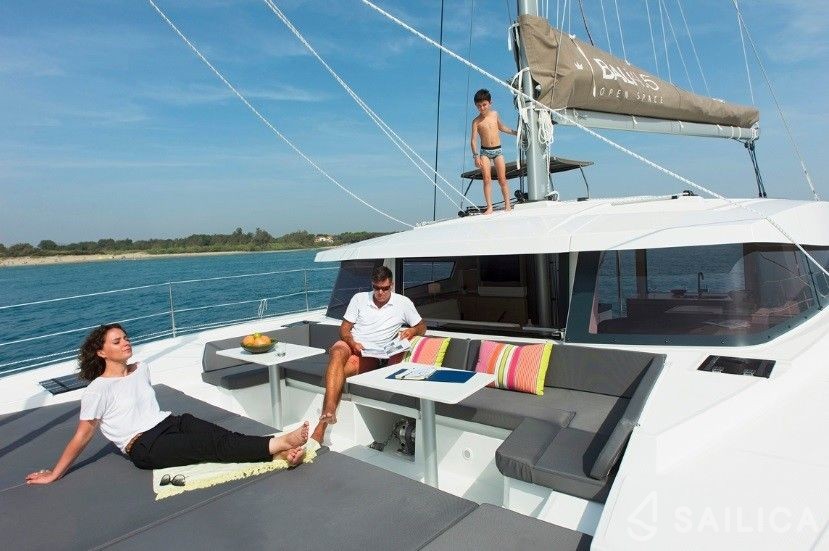 Bali 4.5 - Yacht Charter Sailica