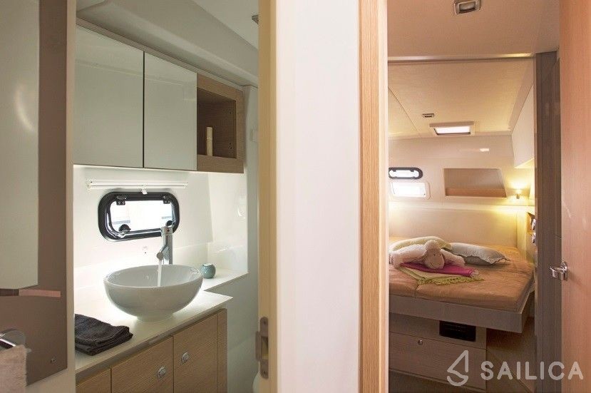 Bali 4.5 - Yacht Charter Sailica