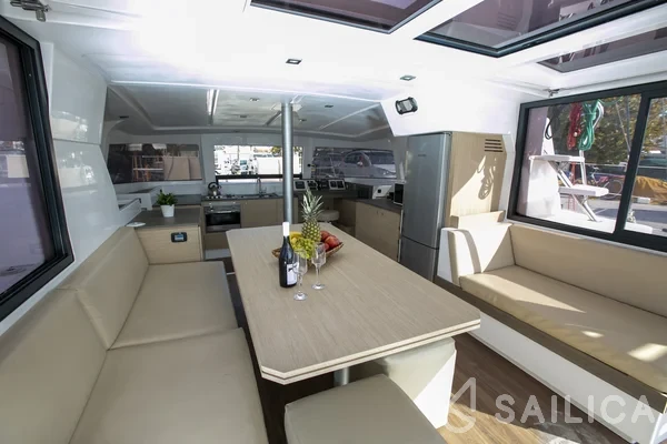 Bali 4.0 - Yacht Charter Sailica