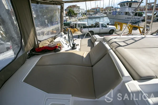 Bali 4.0 - Yacht Charter Sailica