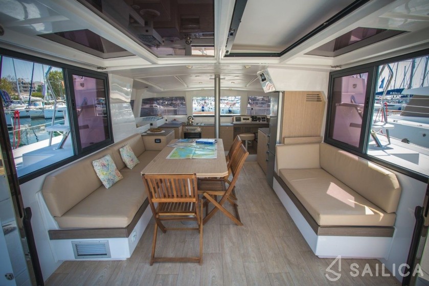 Bali 4.0 - Yacht Charter Sailica