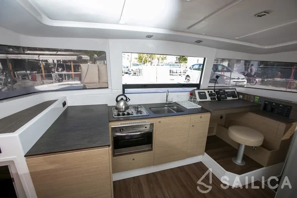 Bali 4.0 - Yacht Charter Sailica