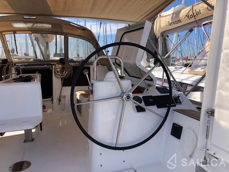 Dufour 460 GL - Yacht Charter Sailica