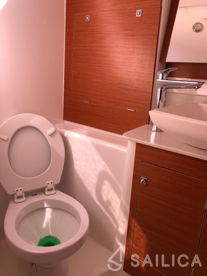 Dufour 460 GL - Yacht Charter Sailica