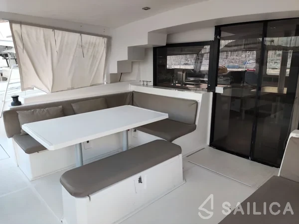 Bali 4.5 - Yacht Charter Sailica