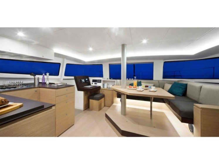 Bali 4.5 - Yacht Charter Sailica