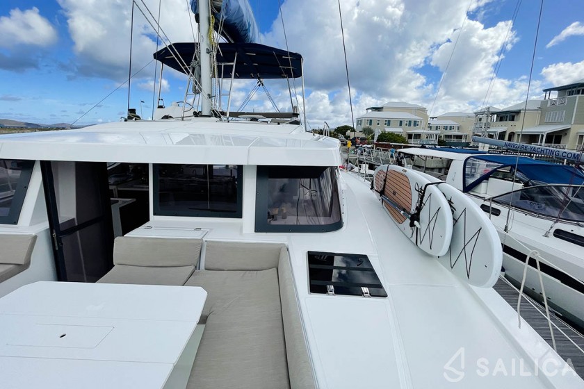 Bali 4.8  - Yacht Charter Sailica