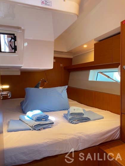 Bavaria C45 - Yacht Charter Sailica