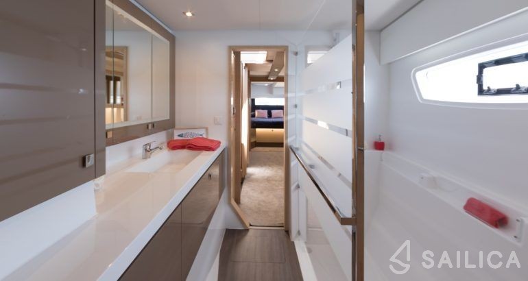 Saona 47 - Yacht Charter Sailica