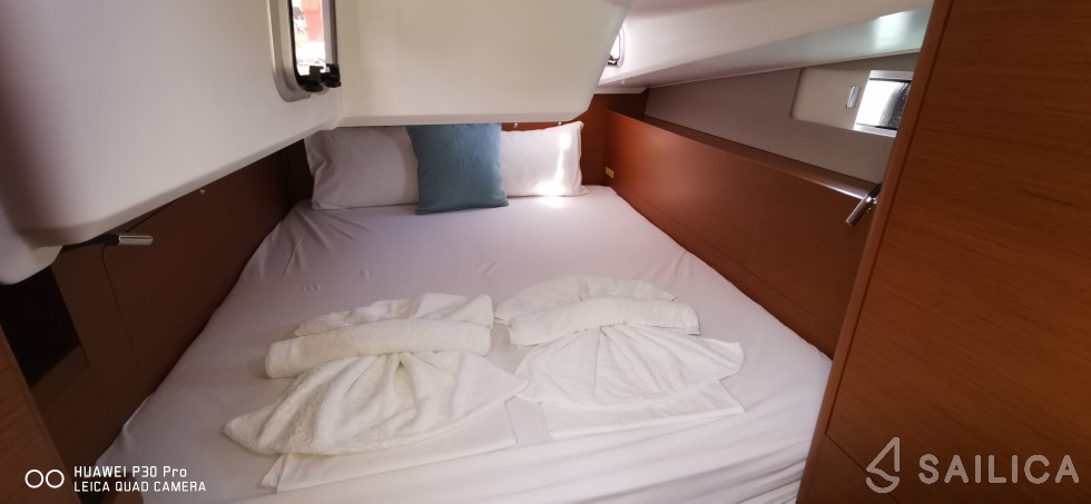 Sun Odyssey 490 - Yacht Charter Sailica