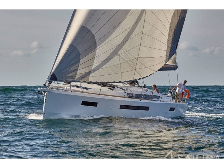 Sun Odyssey 490 - Yacht Charter Sailica