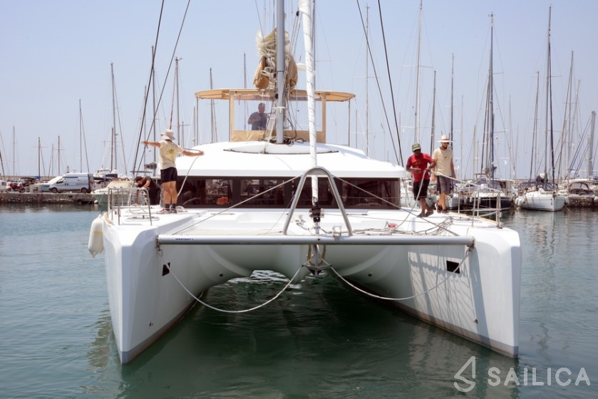 Lagoon 52F - Yacht Charter Sailica