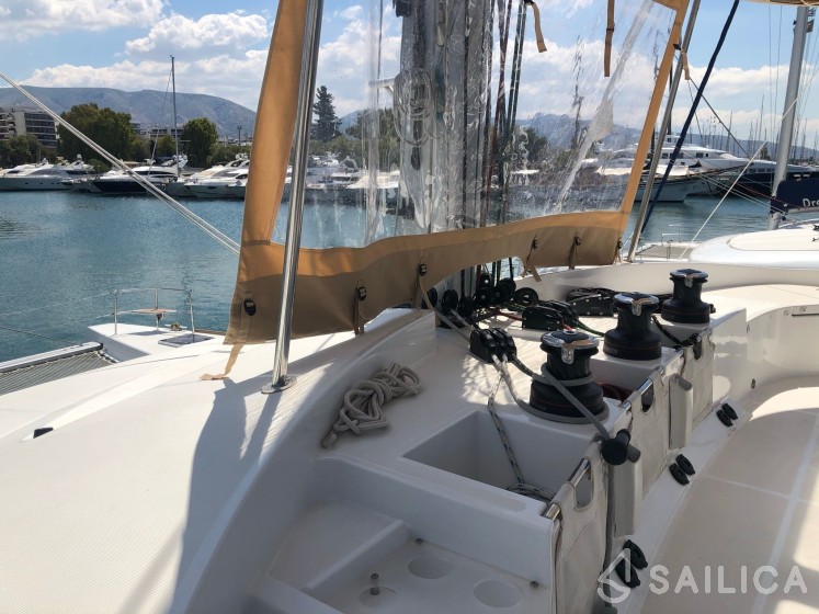 Lagoon 52F - Yacht Charter Sailica