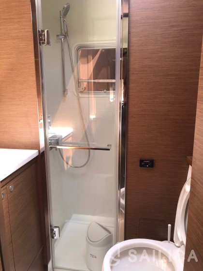 Lagoon 52F - Yacht Charter Sailica