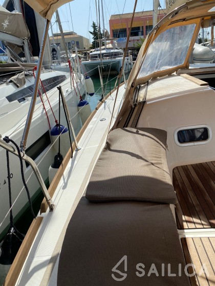 Sun Odyssey 349 - Yacht Charter Sailica