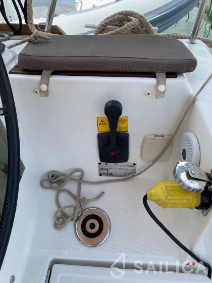 Sun Odyssey 349 - Yacht Charter Sailica
