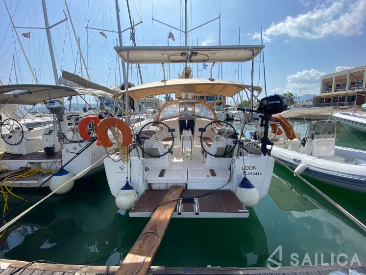 Sun Odyssey 349 - Yacht Charter Sailica