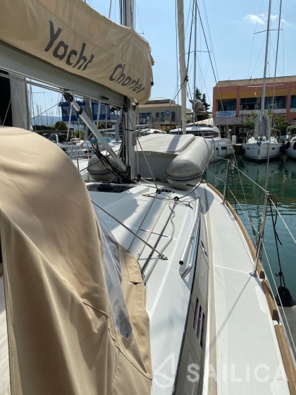 Sun Odyssey 349 - Yacht Charter Sailica
