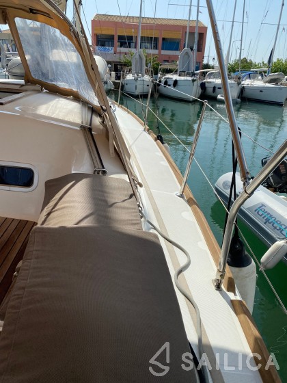 Sun Odyssey 349 - Yacht Charter Sailica