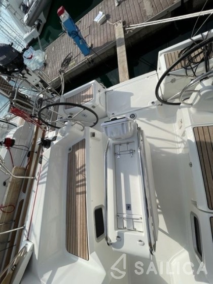 Sun Odyssey 389 - Yacht Charter Sailica