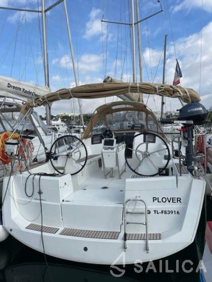 Sun Odyssey 389 - Yacht Charter Sailica