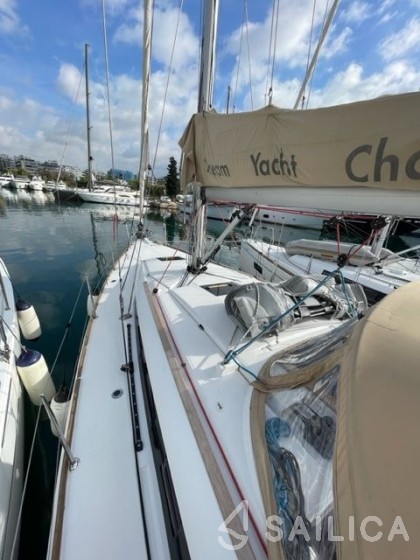 Sun Odyssey 389 - Yacht Charter Sailica