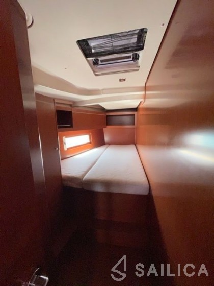 Oceanis 46.1 - Yacht Charter Sailica