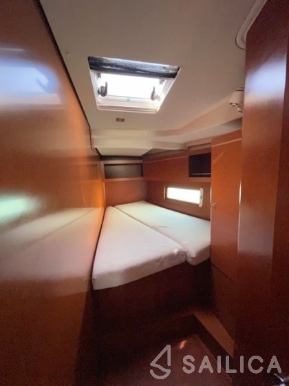 Oceanis 46.1 - Yacht Charter Sailica