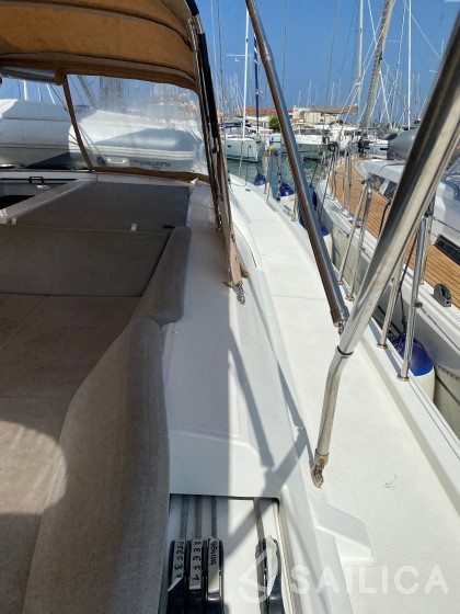 Oceanis 51.1 - Yacht Charter Sailica