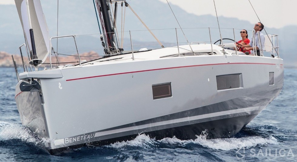 Oceanis 51.1 - Yacht Charter Sailica