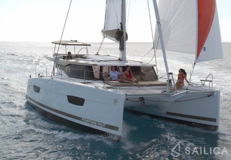Lucia 40 - Yacht Charter Sailica