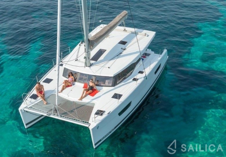 Lucia 40 - Yacht Charter Sailica