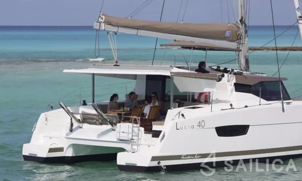 Lucia 40 - Yacht Charter Sailica