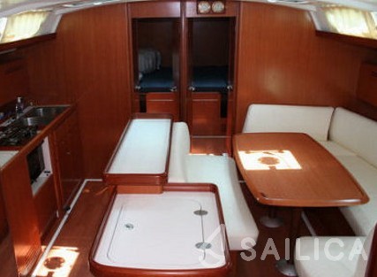 Cyclades 50.5 - Yacht Charter Sailica