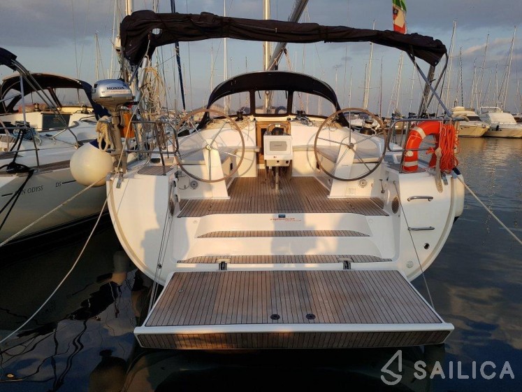 Bavaria 41 Cruiser - Yacht Charter Sailica