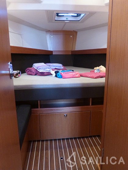 Bavaria 41 Cruiser - Yacht Charter Sailica