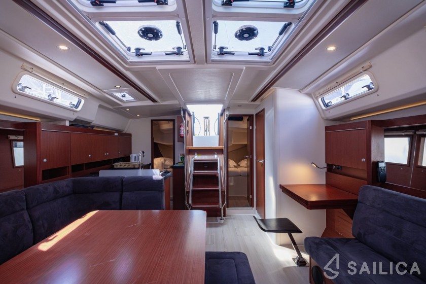 Hanse 455 - Yacht Charter Sailica