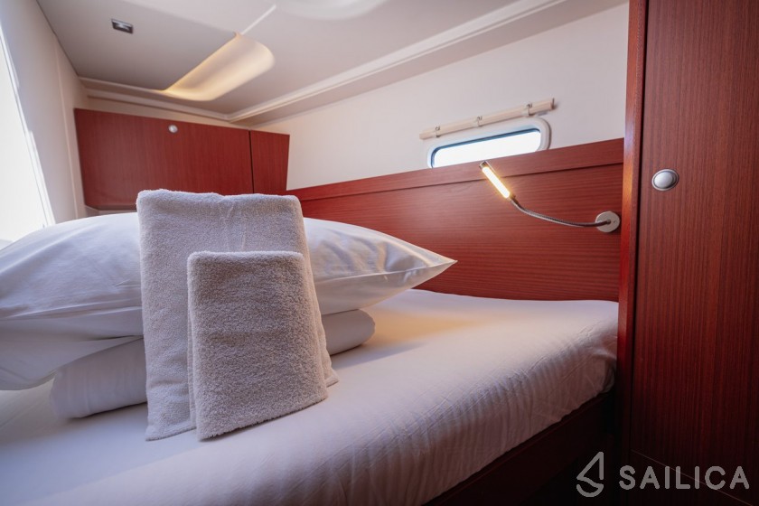 Hanse 455 - Yacht Charter Sailica