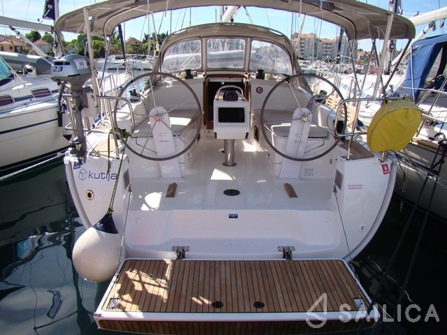 Bavaria Cruiser 37 - Yacht Charter Sailica