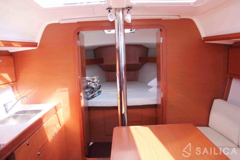 Dufour 382 GL - Yacht Charter Sailica