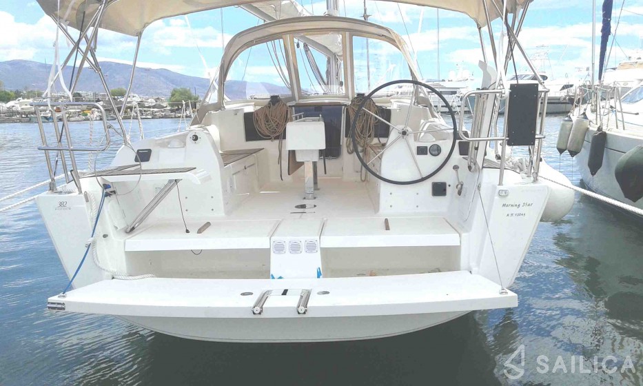 Dufour 382 GL - Yacht Charter Sailica