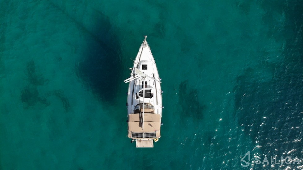 Bavaria 37 Cruiser - Yacht Charter Sailica