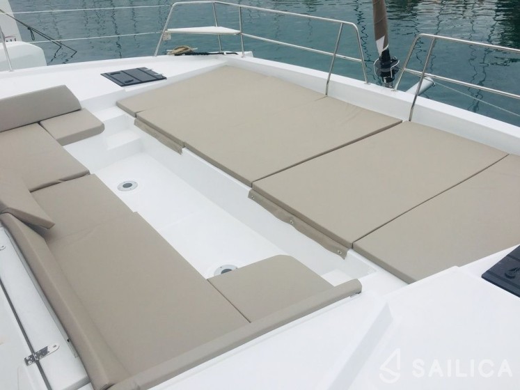 Bali 4.5 - Yacht Charter Sailica