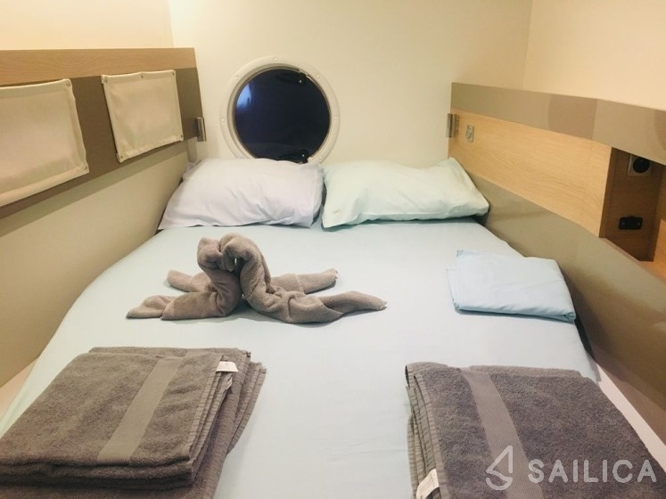 Bali 4.5 - Yacht Charter Sailica