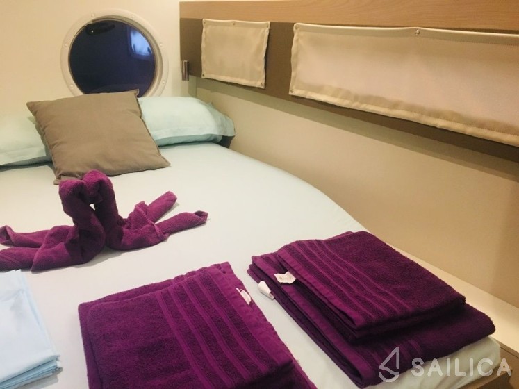 Bali 4.5 - Yacht Charter Sailica