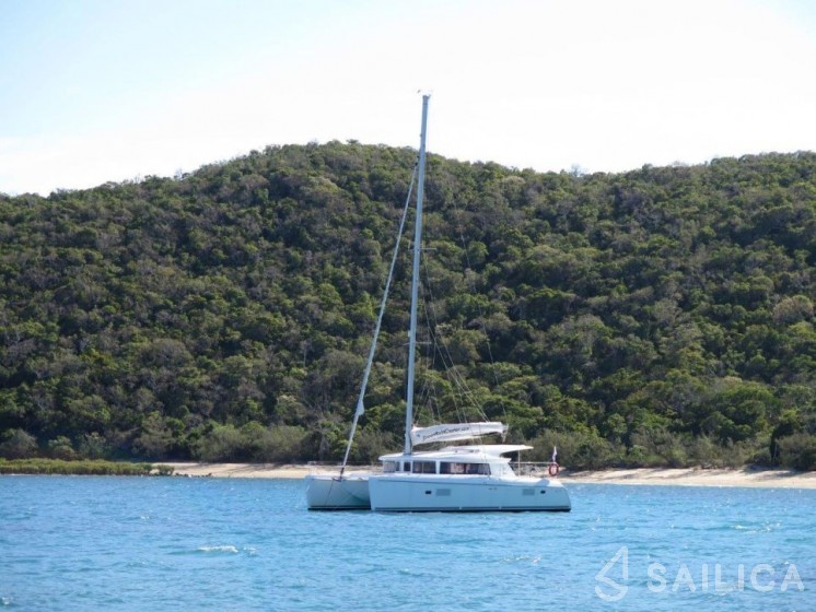 Lagoon 421 - Yacht Charter Sailica