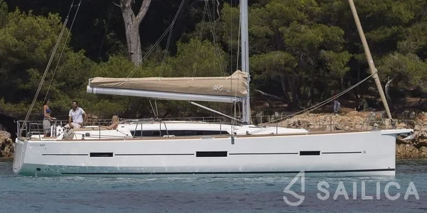 Dufour 460 GL - Yacht Charter Sailica