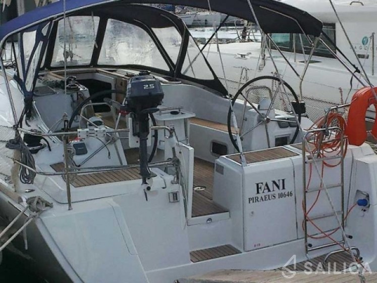 Oceanis 46 - Yacht Charter Sailica