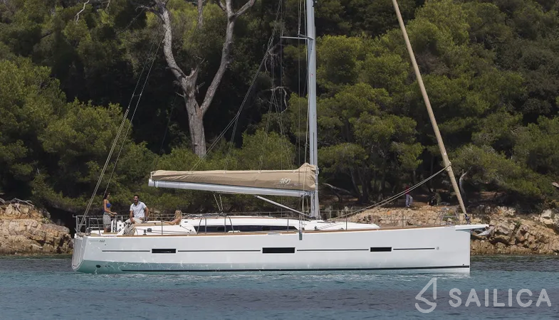 Dufour 460 GL - Yacht Charter Sailica