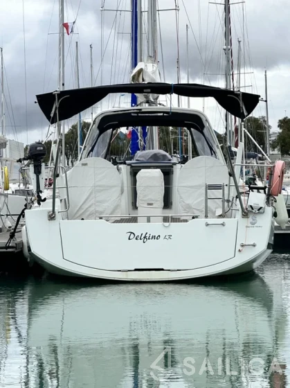Oceanis 38.1 - Yacht Charter Sailica